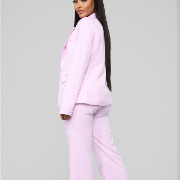 Pant suit - Picture 4 of 4